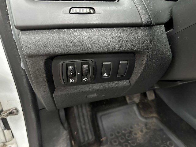 Renault fluence z.e. dynamique (ex accu) 68pk 2012, 38-tbx-9 - afbeelding 11 van  36