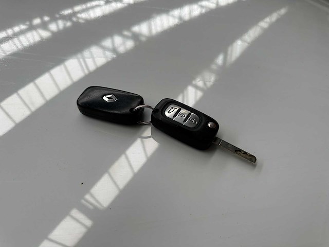 Renault fluence z.e. dynamique (ex accu) 68pk 2012, 38-tbx-9 - afbeelding 30 van  36