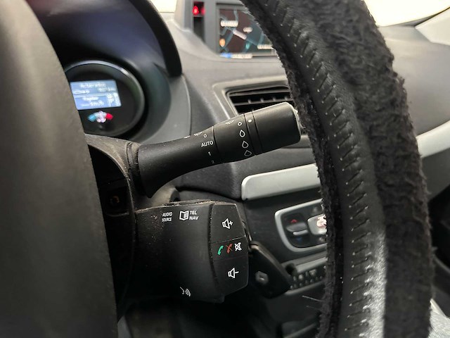 Renault fluence z.e. dynamique (ex accu) 68pk 2012, 38-tbx-9 - afbeelding 14 van  36