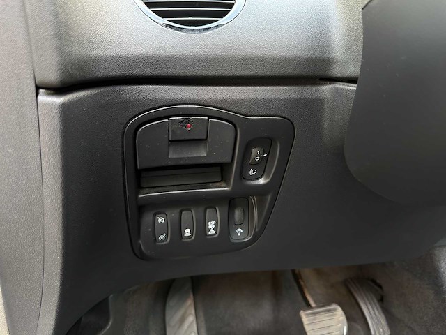 Renault grand espace 2.0 dci celsium 173pk 2012 (origineel-nl) 7-persoons, 34-szp-9 - afbeelding 3 van  57