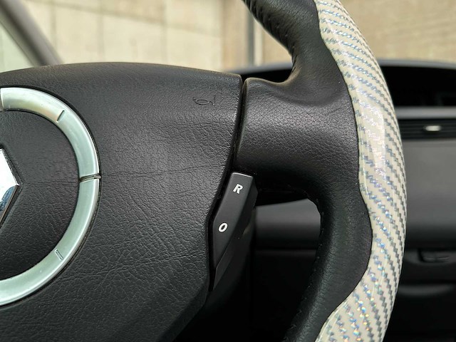 Renault grand espace 2.0 dci celsium 173pk 2012 (origineel-nl) 7-persoons, 34-szp-9 - afbeelding 6 van  57