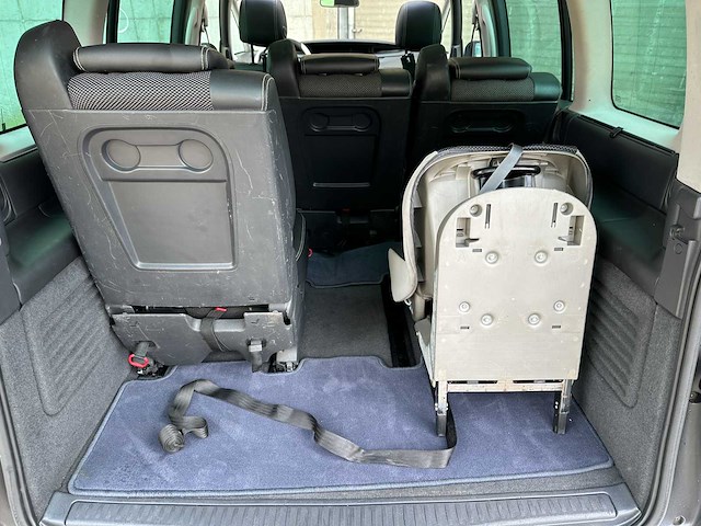 Renault grand espace 2.0 dci celsium 173pk 2012 (origineel-nl) 7-persoons, 34-szp-9 - afbeelding 18 van  57
