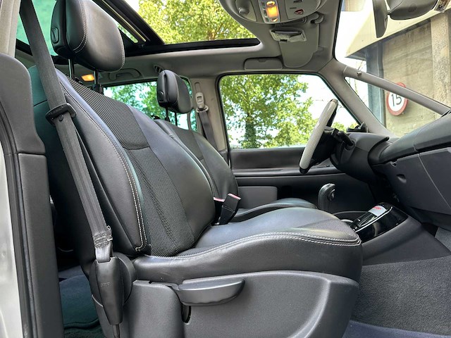 Renault grand espace 2.0 dci celsium 173pk 2012 (origineel-nl) 7-persoons, 34-szp-9 - afbeelding 24 van  57