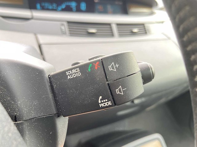 Renault grand espace 2.0t initiale 2007 | 97-zb-bj - afbeelding 16 van  35