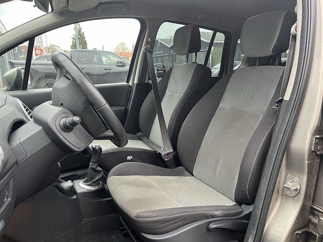 Renault grand modus 1.2 tce dynamique 2008 | 40-gfk-1 - afbeelding 21 van  26