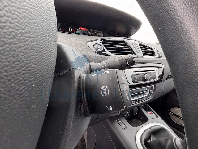 Renault grand scenic 1.2 tce energy bose edition 5pl., 2016 - afbeelding 18 van  51