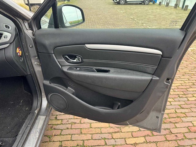 Renault grand scénic 1.2 tce privilege 7p 3-xhr-84 - afbeelding 11 van  34