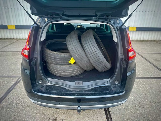 Renault grand scénic 1.3 tce intens; h-777-jh - afbeelding 4 van  12