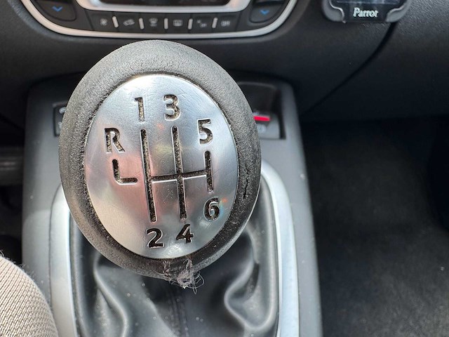Renault grand scénic 1.4 tce dynam. 7p. gt-061-b - afbeelding 20 van  28