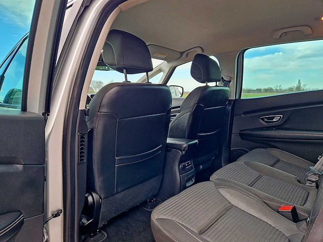Renault grand scénic 1.5 dci intens 7p, l-057-tf - afbeelding 19 van  38