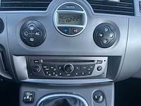 Renault grand scénic 2.0-16v tech l. 7p., 80-zj-dd - afbeelding 17 van  23