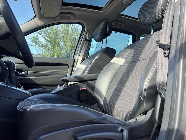Renault grand scénic 2.0 bose 7p. 2012 | 23-tbk-5 - afbeelding 2 van  21