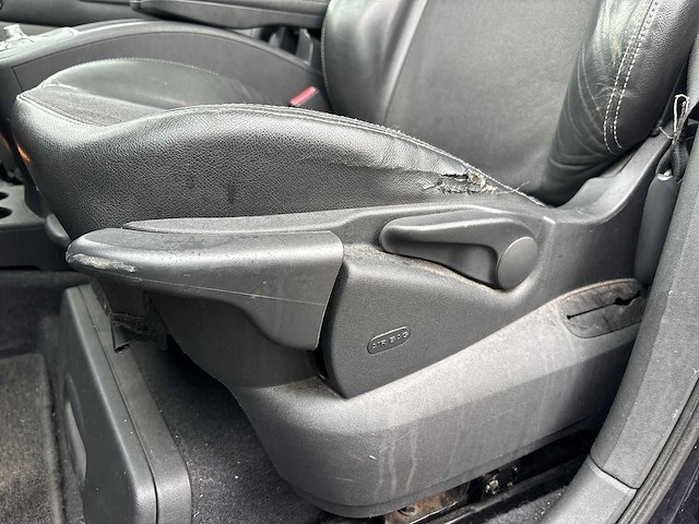 Renault grand scénic 2.0 dci tech line 7 persoons 2008 | 38-gns-4 - afbeelding 2 van  29