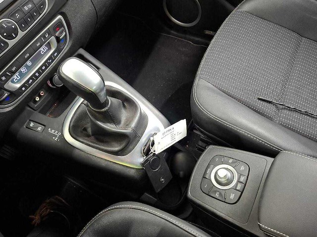 Renault grand scénic 2.0 dynamique 2011 | 07-prk-4 - afbeelding 10 van  14