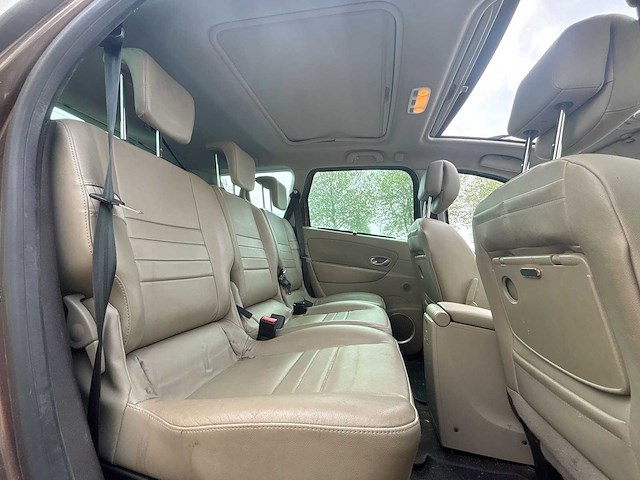 Renault grand scénic 2.0 privilege 2009 | 60-jns-9 - afbeelding 24 van  35