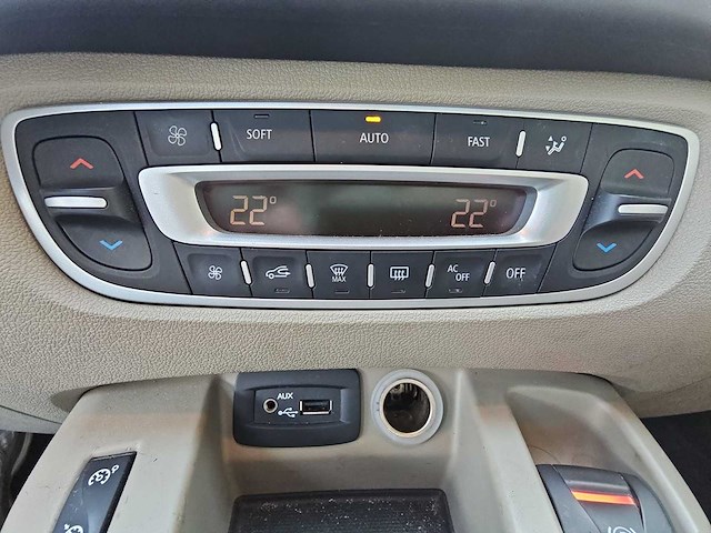 Renault grand scénic 2.0 privilege 2010 | 61-krn-1 i - afbeelding 7 van  16