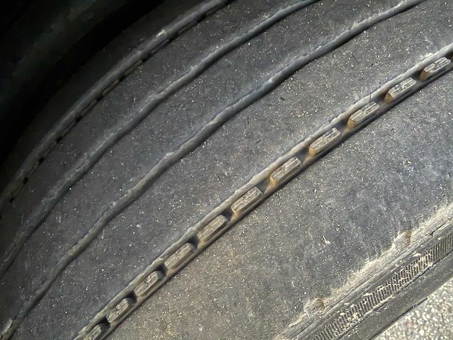 Renault hr 388 6x2 autolaadkraan 22t/m1 met draco aanhangwagen - afbeelding 32 van  39