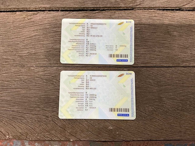 Renault hr 388 6x2 autolaadkraan 22t/m1 met draco aanhangwagen - afbeelding 39 van  39