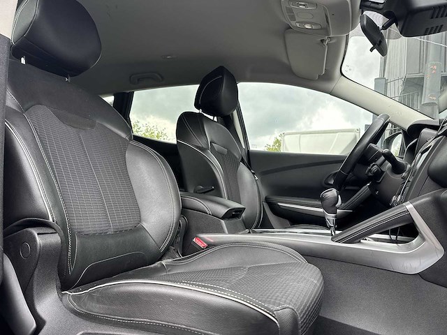 Renault kadjar 1.2 tce bose | gkx-87-f - afbeelding 9 van  29