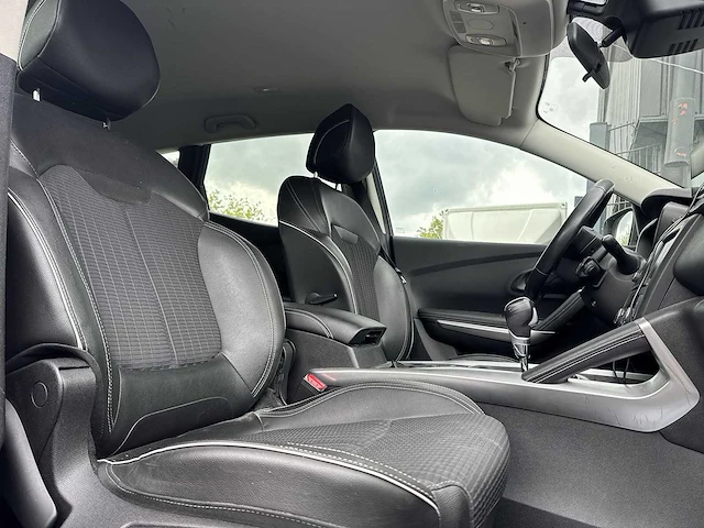 Renault kadjar 1.2 tce bose | gkx-87-f - afbeelding 9 van  30