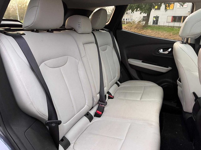 Renault kadjar 1.2 tce limited, p-104-bx - afbeelding 8 van  19