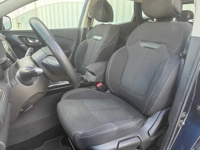 Renault kadjar 1.2 tce zen * hd-198-r - afbeelding 13 van  17