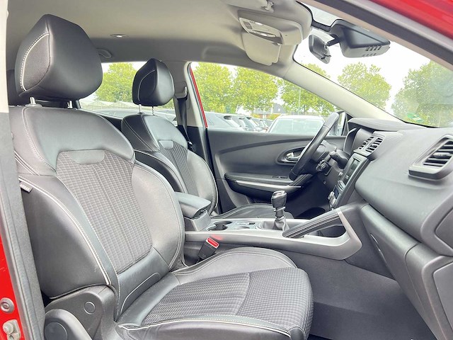 Renault kadjar 1.6 tce bose | pz-692-b - afbeelding 27 van  38