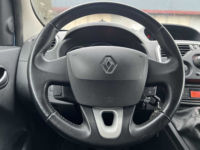 Renault kangoo 1.2 tce limited start&stop 5 pers. | 25-98-84 - afbeelding 2 van  17