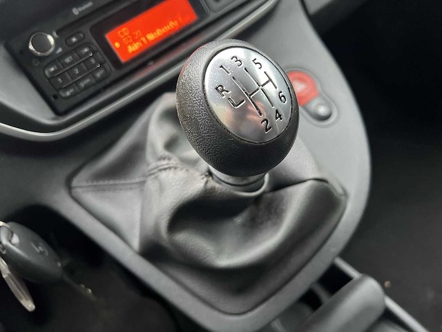 Renault kangoo 1.2 tce limited start&stop 5 pers. | 25-98-84 - afbeelding 16 van  19