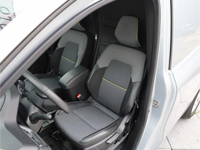 Renault kangoo 1.5 blue dci luxe 2024 automaat, v-83-dgf - afbeelding 4 van  28
