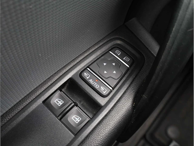Renault kangoo 1.5 blue dci luxe 2024 automaat, v-83-dgf - afbeelding 9 van  28
