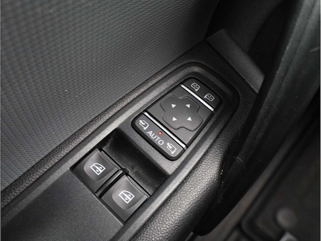 Renault kangoo 1.5 blue dci luxe 2024 automaat, v-83-dgf - afbeelding 9 van  28