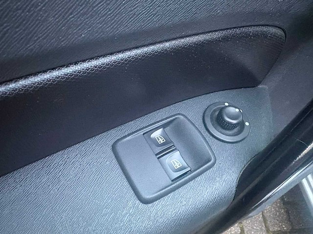 Renault kangoo 1.5 dci 90 energy luxe, v-571-bf - afbeelding 16 van  19
