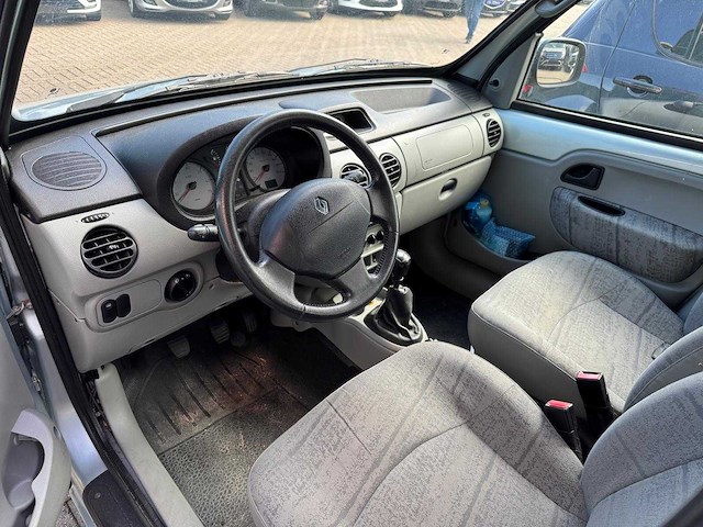 Renault kangoo 1.6-16v privilège invalide 49-np-sf - afbeelding 7 van  31