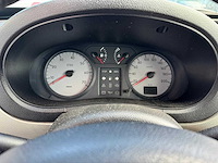 Renault kangoo 1.6-16v privilège invalide 49-np-sf - afbeelding 17 van  31