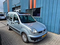 Renault kangoo 1.6-16v privilège invalide 49-np-sf - afbeelding 2 van  31