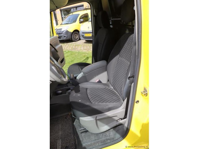 Renault kangoo express 1.5 dci 50kw l1 e4 bedrijfsauto - kenteken: 4-vgj-06 - afbeelding 11 van  31