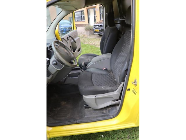 Renault kangoo express 1.5 dci 50kw l1 e4 bedrijfsauto - kenteken: 4-vgj-07 - afbeelding 10 van  32