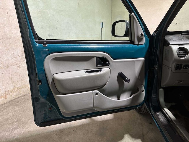 Renault kangoo express 1.5 dci 65 grand confort grand volume 65pk 2004 (origineel-nl), 35-br-jk - afbeelding 15 van  32