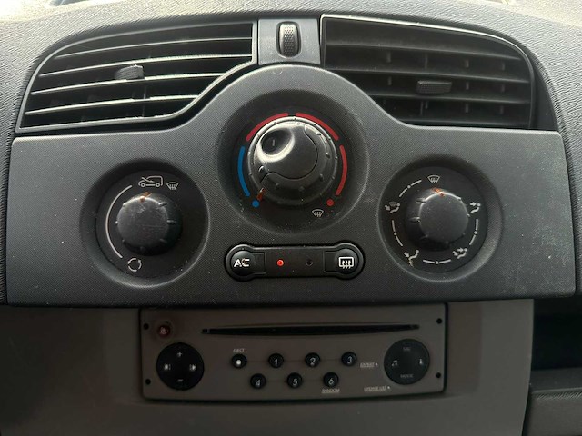 Renault kangoo express 1.5 dci 85 super confort | 18-vtf-8 i - afbeelding 8 van  19