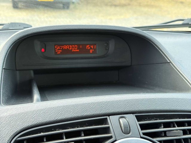 Renault kangoo family 1.6-16v expression 2009 | 01-svh-5 - afbeelding 8 van  28