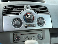 Renault kangoo family 1.6-16v expression 2009 | 01-svh-5 - afbeelding 9 van  28