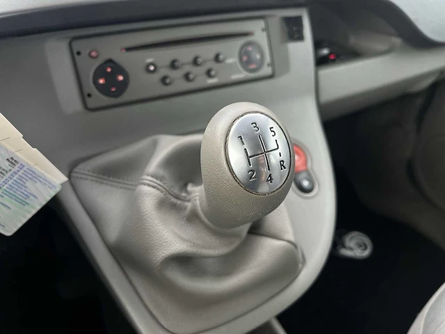 Renault kangoo family 1.6-16v privilège | 89-hsl-6 - afbeelding 5 van  7