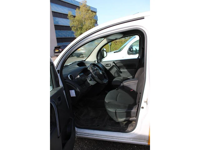 Renault kangoo type w variant fw50 diesel euro 6 met kenteken v-256-tg. datum eerste toelating 14 november ... - afbeelding 6 van  8