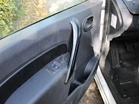 Renault kangoo type w variant fw50j1 diesel euro 6 met kenteken v-343-kk. datum eerste toelating 12 decembe... - afbeelding 12 van  12