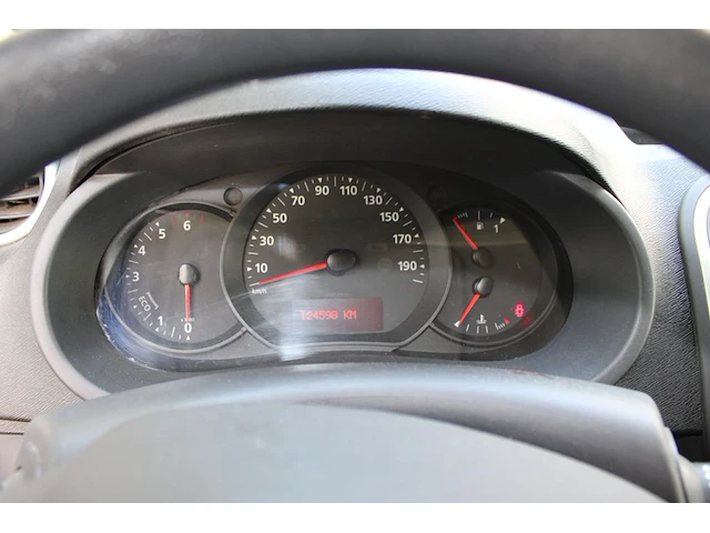 Renault kangoo type w variant fw50s1 diesel euro 6 met kenteken v-689-dp. datum eerste toelating 31-01-2017 - afbeelding 5 van  9