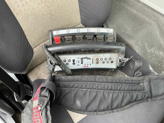 Renault kerax 430 dxi vrachtwagen met autolaadkraan hiab 166 es-4 hiduo - afbeelding 69 van  94