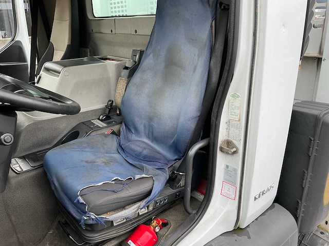 Renault kerax 430 dxi vrachtwagen met autolaadkraan hiab 166 es-4 hiduo - afbeelding 18 van  50