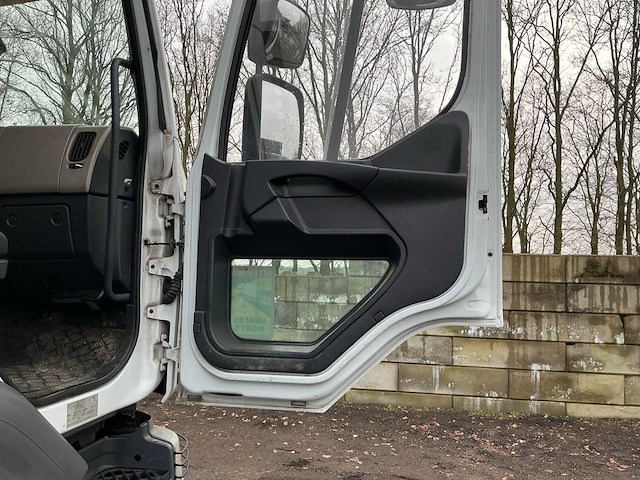 Renault kerax 430 dxi vrachtwagen met autolaadkraan hiab 166 es-4 hiduo - afbeelding 19 van  50