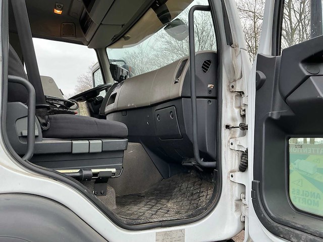 Renault kerax 430 dxi vrachtwagen met autolaadkraan hiab 166 es-4 hiduo - afbeelding 20 van  50